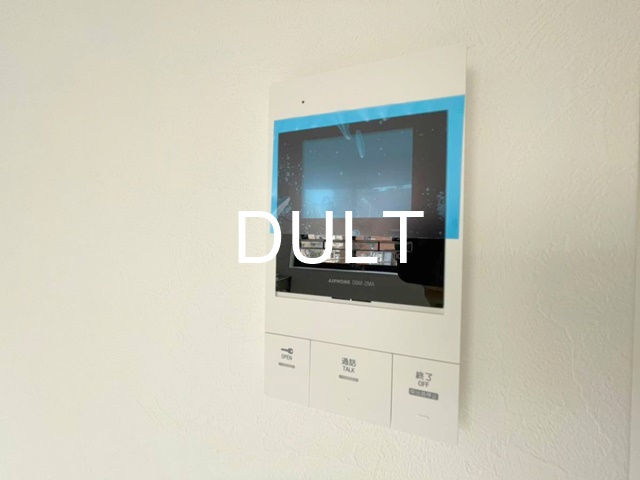 セキュリティ　モニター付きインターホンです。