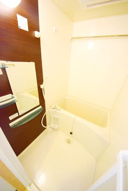 バス・シャワールーム　★★疲れが取れるお風呂★★