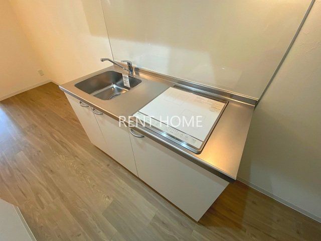 キッチン　IH２口コンロ付き