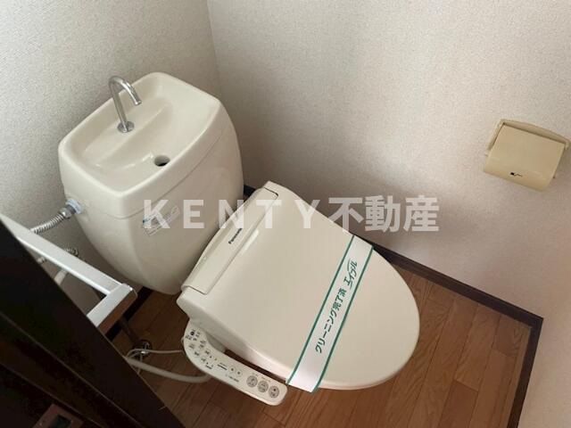 トイレ　清潔感のあるトイレです