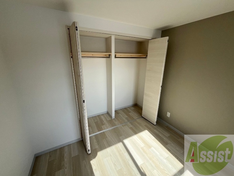 収納　収納もバッチリあるのでお部屋が片付きますよ！