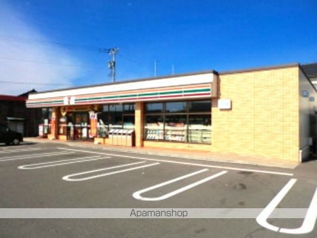 コンビニ　セブンイレブン　丸岡インター店（コンビニ）まで600m