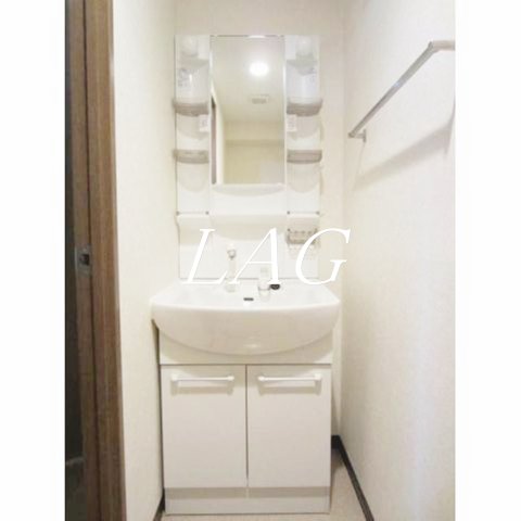 洗面設備　洗面台です。