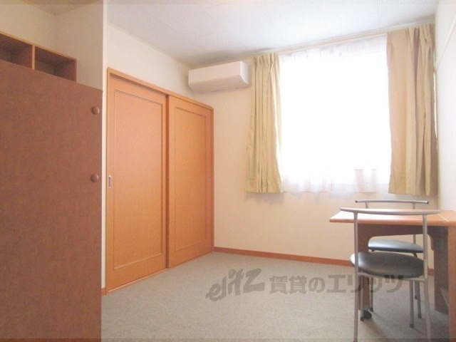 居室・リビング　洋室