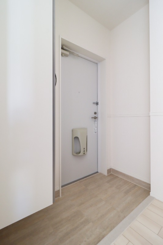 玄関　図面と現状に相違がある場合には現状を優先