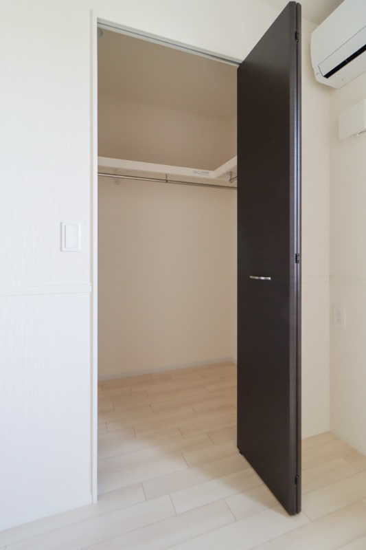 収納　図面と現状に相違がある場合には現状を優先