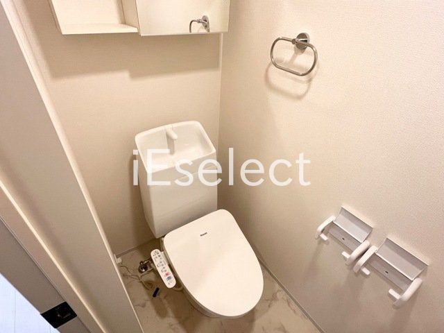 トイレ　同タイプのイメージ写真の為実際とは異なる場合がございます