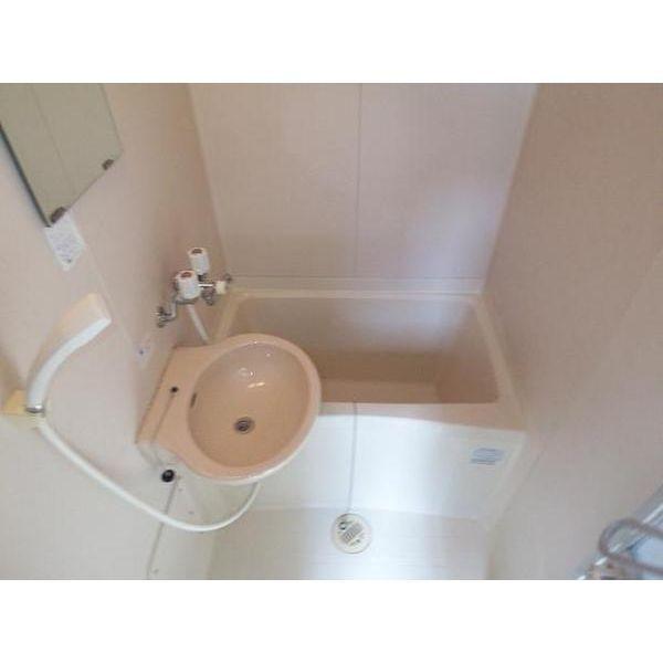 バス・シャワールーム　※同物件別室※