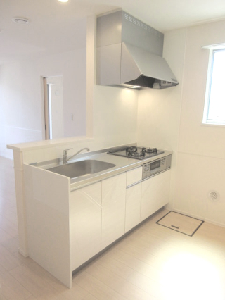 キッチン　★ガス３口グリル付きシステムキッチン★