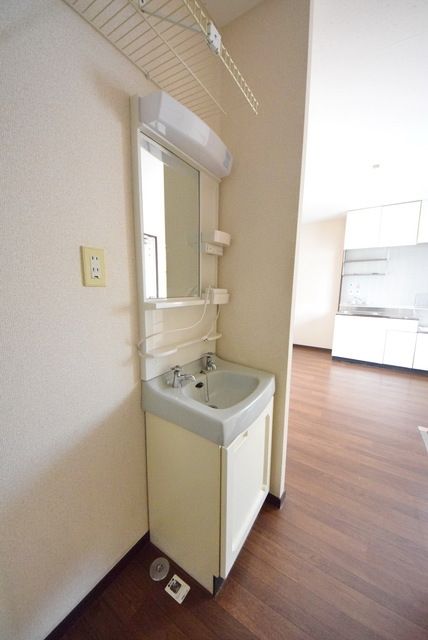 洗面設備　独立洗面台