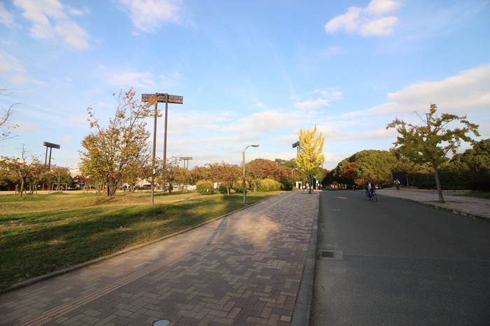 公園　長居公園（公園）まで420m