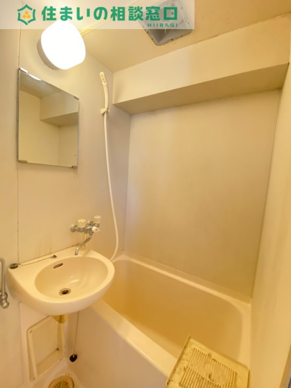 洗面設備　同型