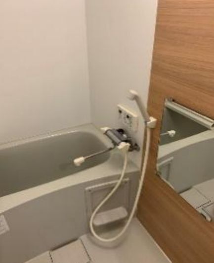 バス・シャワールーム　バス