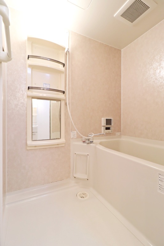 バス・シャワールーム　図面と現状に相違がある場合には現状を優先