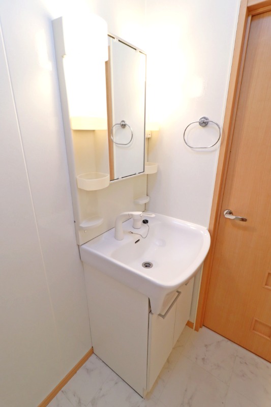 洗面設備　図面と現状に相違がある場合には現状を優先