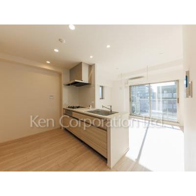 居室・リビング　同タイプ9階のお部屋を撮影。仕様が異なることがあります。