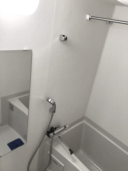 バス・シャワールーム　風呂