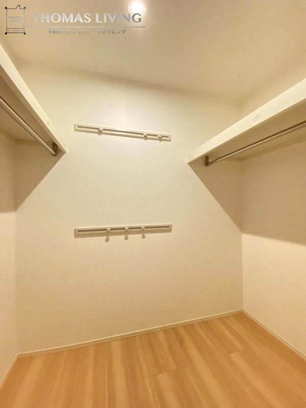 収納　大容量のウォークインクローゼットです。
