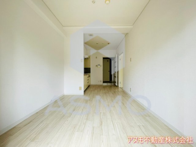 居室・リビング　同マンション別部屋　参考写真