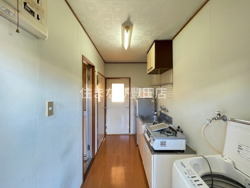 玄関　同型別部屋写真