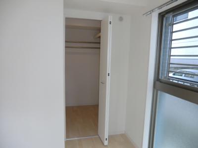 収納　ウォークインクローゼット