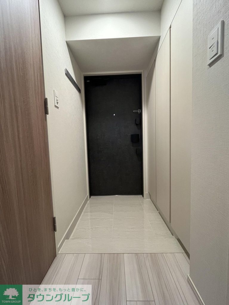 玄関　※別号室参考写真です※