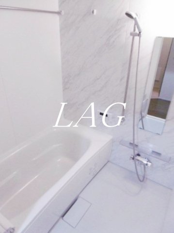 バス・シャワールーム　お風呂です。