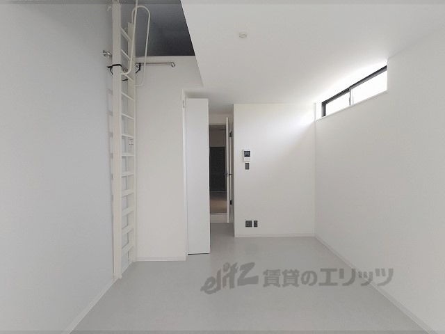 居室・リビング　洋室