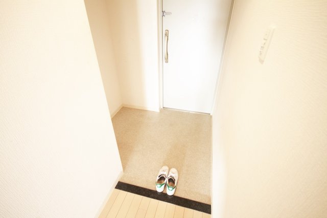玄関　明るい玄関です