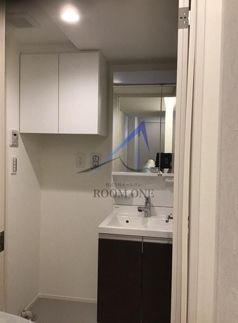 洗面設備　洗面台です。