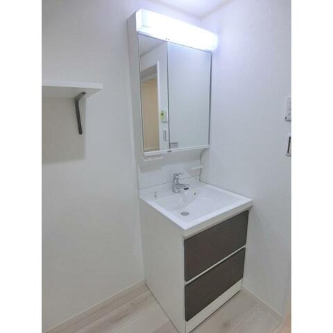 洗面設備　人気の独立洗面台♪