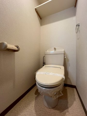 トイレ　別部屋写真使用