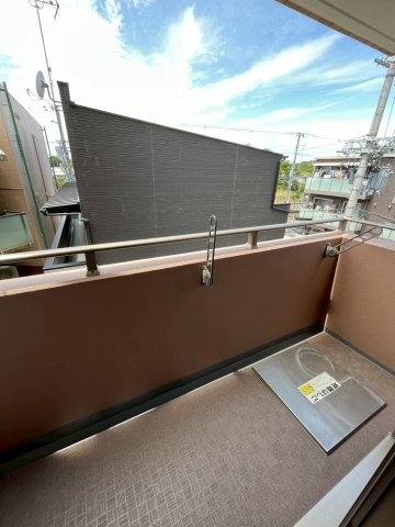 バルコニー　別部屋写真使用