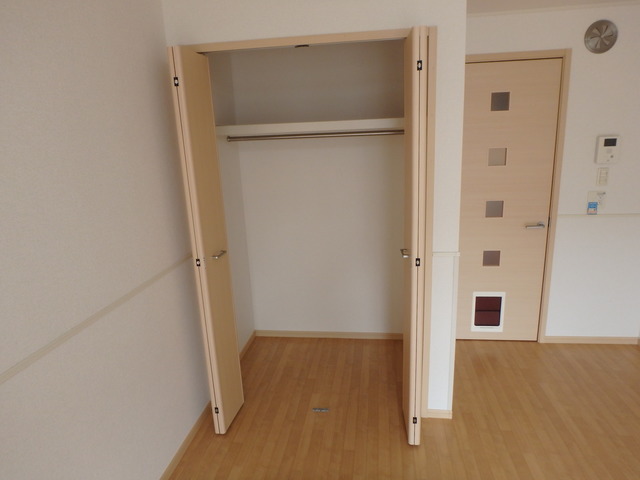収納　クローゼット