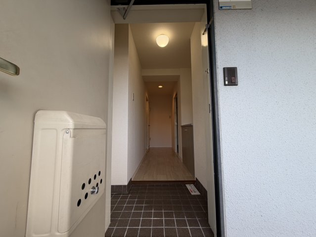 玄関　明るい玄関です