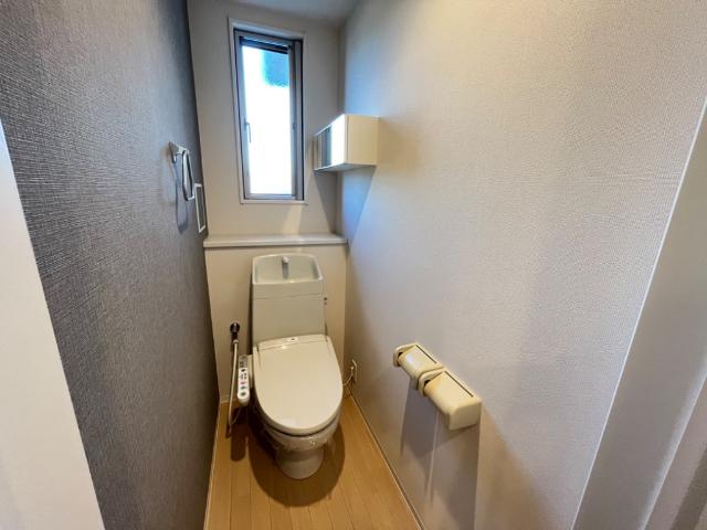 トイレ　シャワー付トイレ