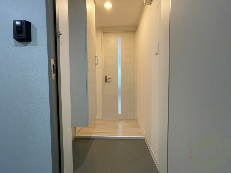 玄関　使いやすく明るい印象の玄関になっておりました！