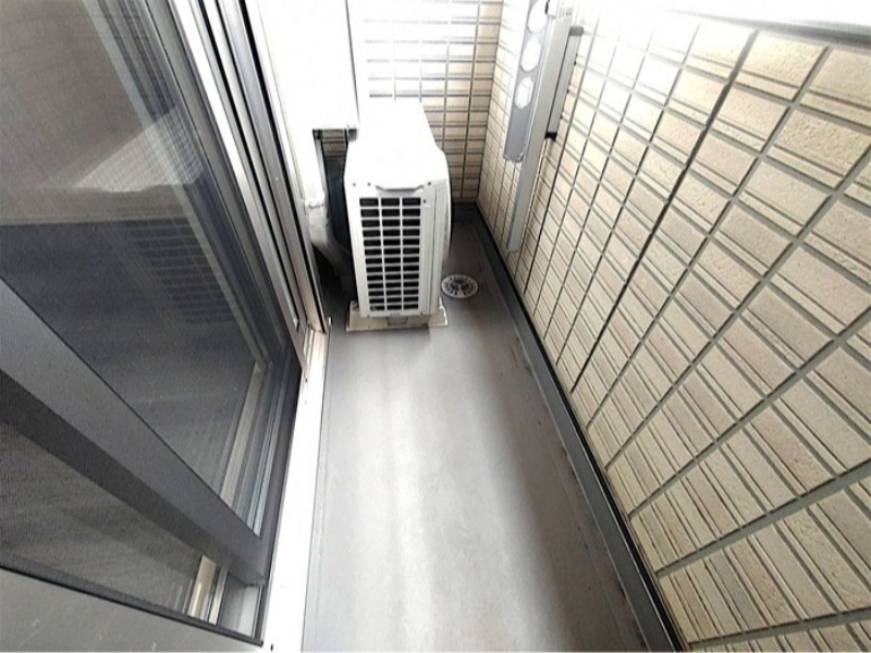 バルコニー　図面と現状に相違がある場合には現状を優先