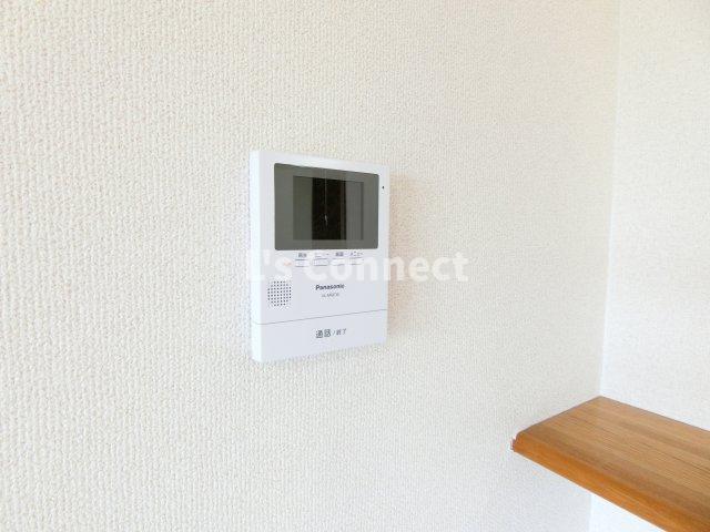 セキュリティ　突然の来客時もＴＶモニターホンでしっかり確認。