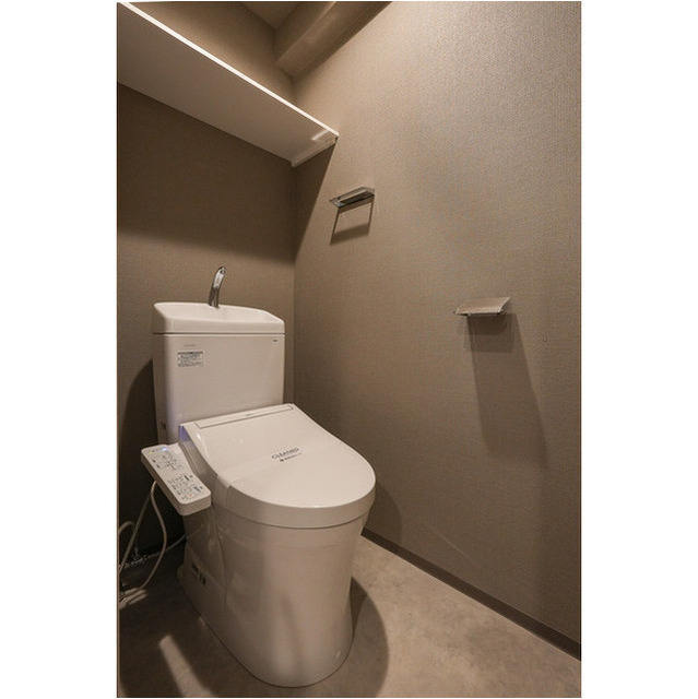 トイレ　※別部屋参考写真