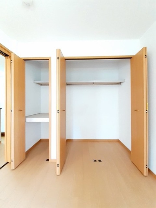 収納　図面と現状に相違がある場合には現状を優先