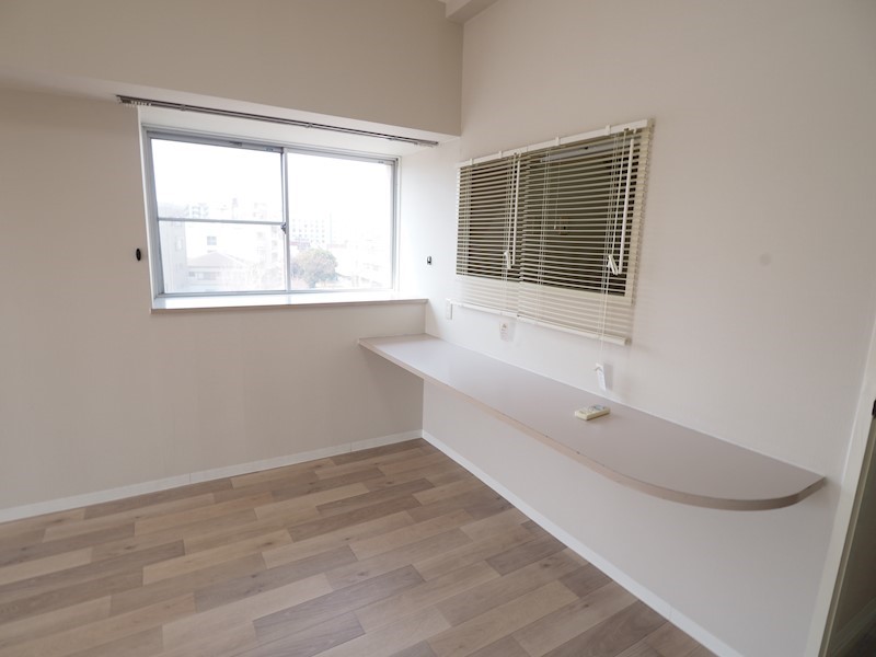 その他設備　カウンターが付いており便利そうです