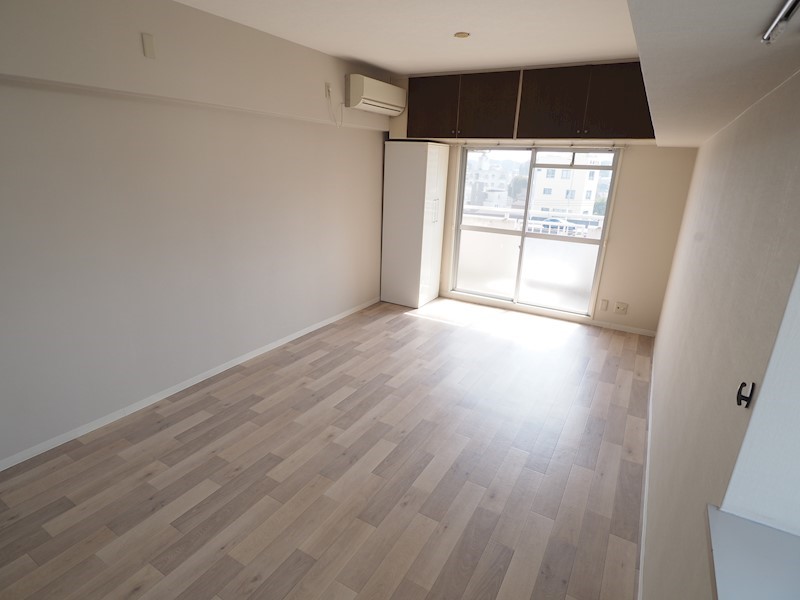 その他部屋・スペース　どこでもベッドが置けます