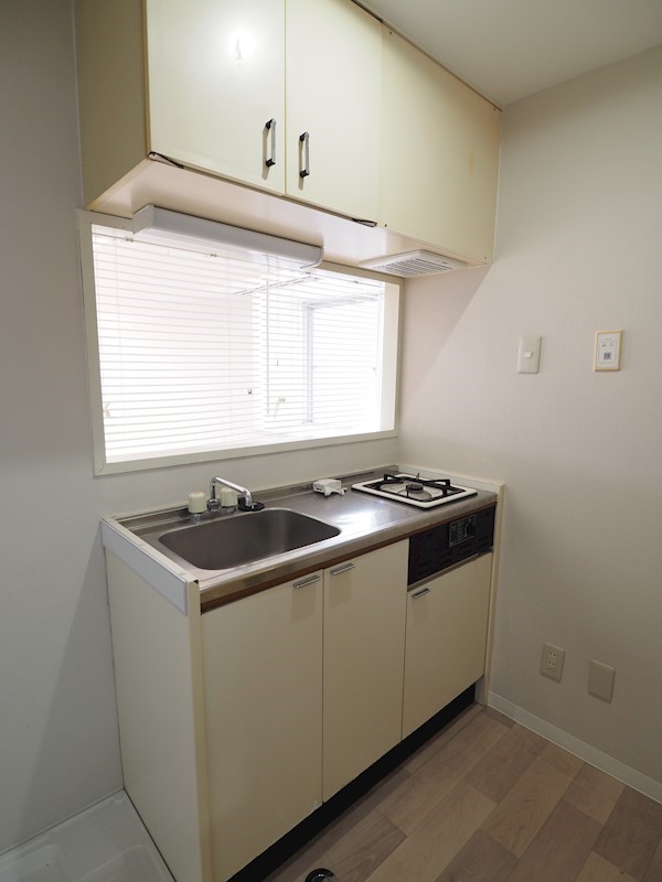 キッチン　収納がしっかりと確保されています