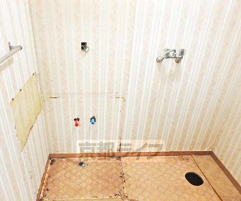 洗面設備　洗面台設置スペースです。