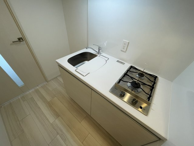 キッチン　２口ガスコンロのシステムキッチンです。
