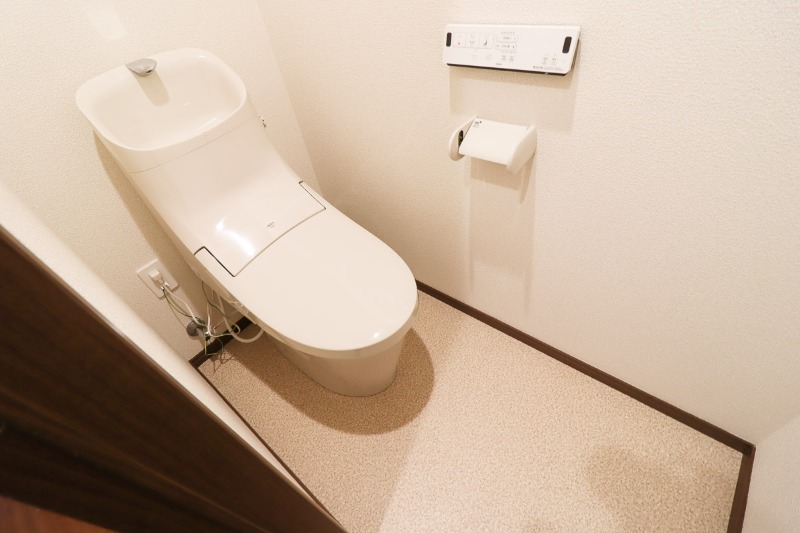 トイレ　図面と現状に相違がある場合には現状を優先