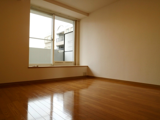 居室・リビング　※別号室参考写真