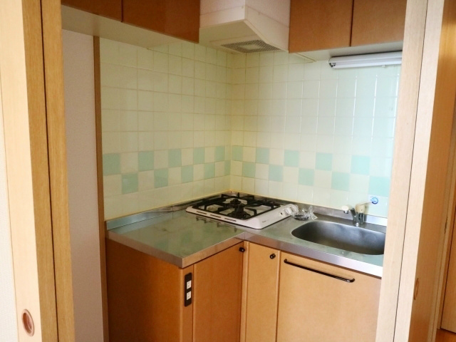 キッチン　※別号室参考写真