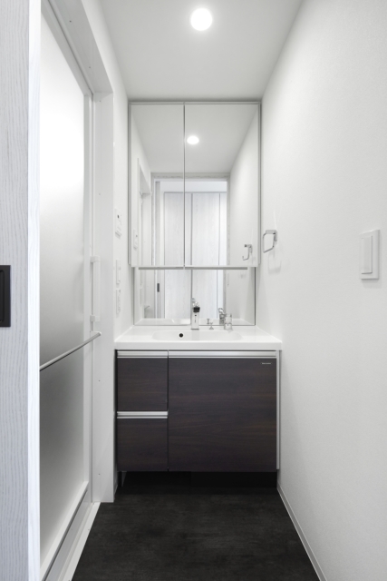 洗面設備　モデルルームの写真です。